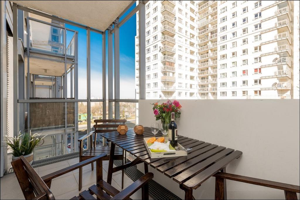 Dworzec Gdanski P&O Apartments ワルシャワ エクステリア 写真